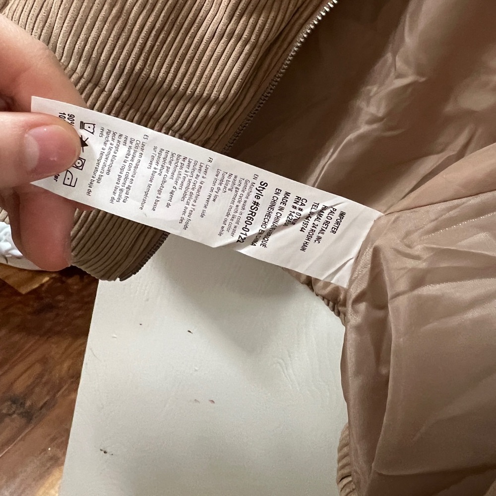 Puff jacket - Picture 2 of 6